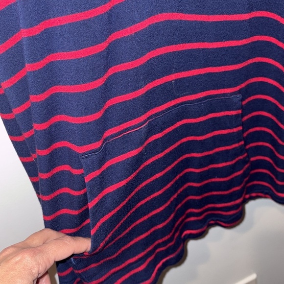 Vineyard Vines Girls Break Stripe Shep Quarter Zip Top Medium (10-12) Navy/Red - Picture 4 of 10